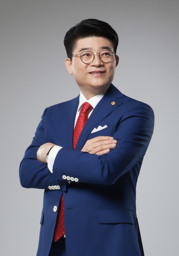최철홍 보람그룹 회장, ‘한국의 영향력 있는 CEO’로 8년 연속 선정 / 사진 = 보람그룹 제공